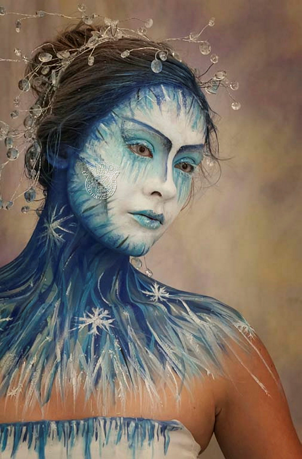 036_Noelene_Kuzman_Ice Queen.jpg