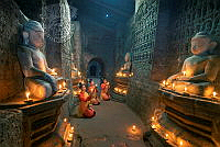 104_KO_KO_THET_Rakhine Praying Buddha 2.jpg