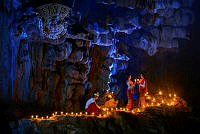 104_Thin Thin_Yee_Lighting Festivals in Cave.jpg