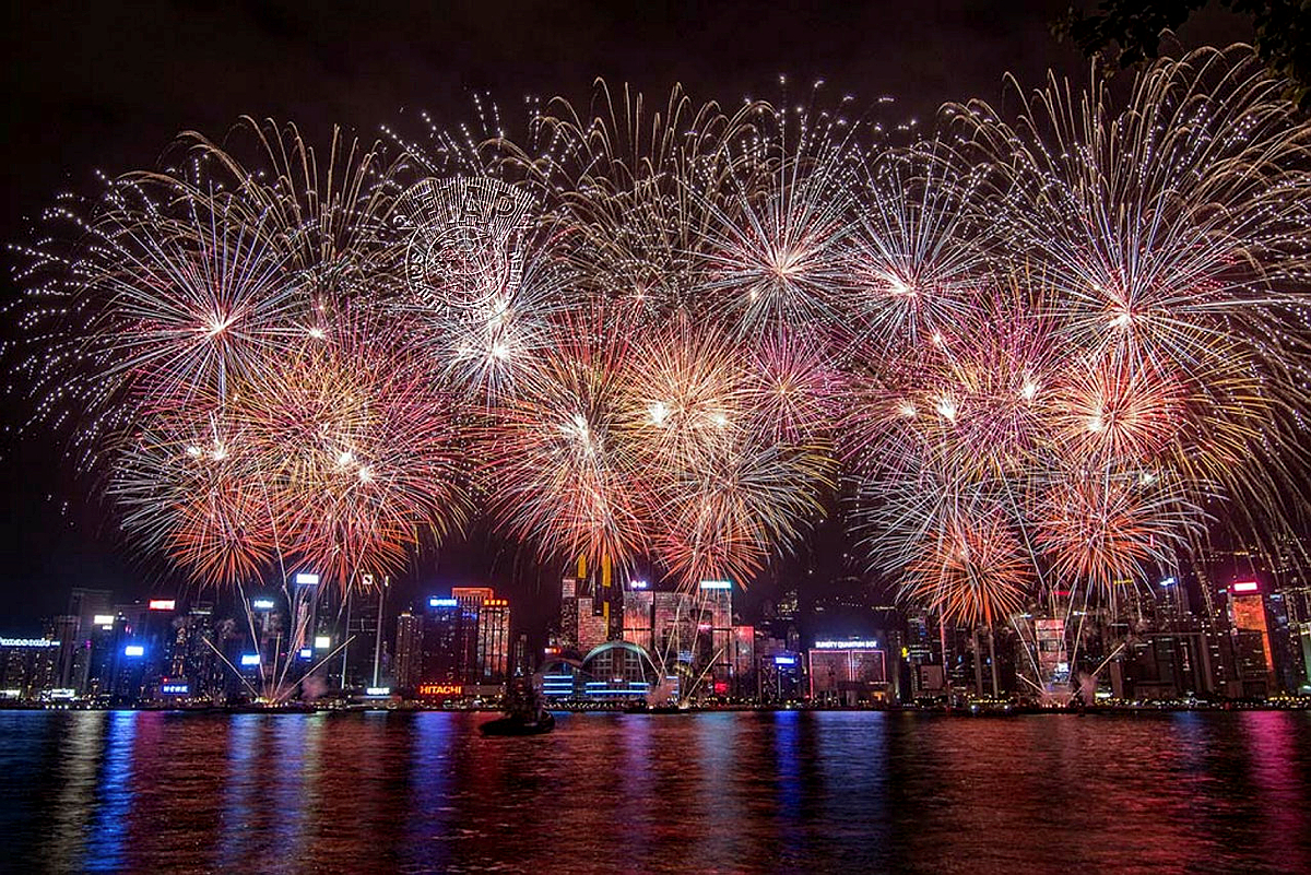 344_Tsui Wan_Mar_HK Firework 001.jpg