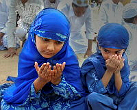 356_ANINDYA_MAJUMDAR_Peeping the prayers.jpg