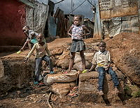 376_Esther_Epstein_Children in Kibera.jpg