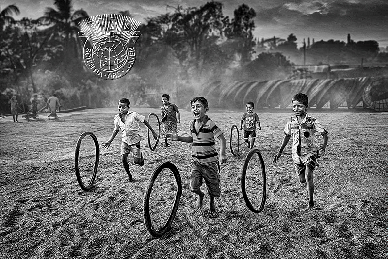 446_Im Kai_Leong_Happy Childhood 15.jpg