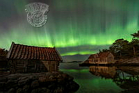 578_Rune_Bjørnbekk_Aurora Borealis and old boathouses.jpg