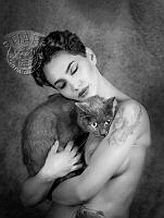642_Rucsandra_Calin_Feline petting.jpg