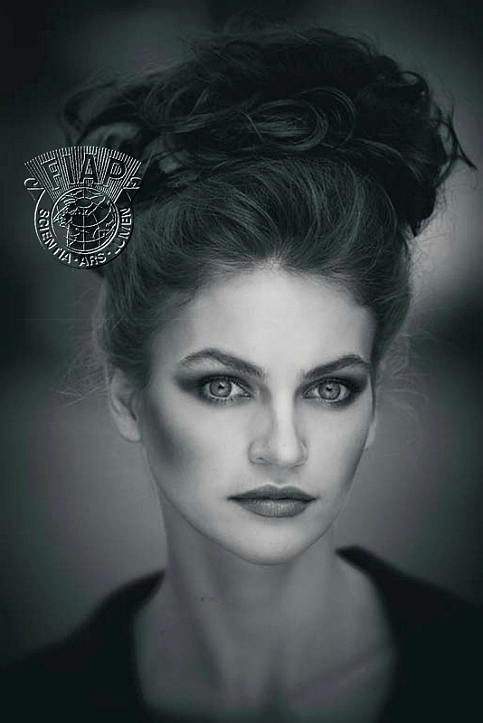 643_Aleksey_Zakharov_alien1.jpg Foto 8.0