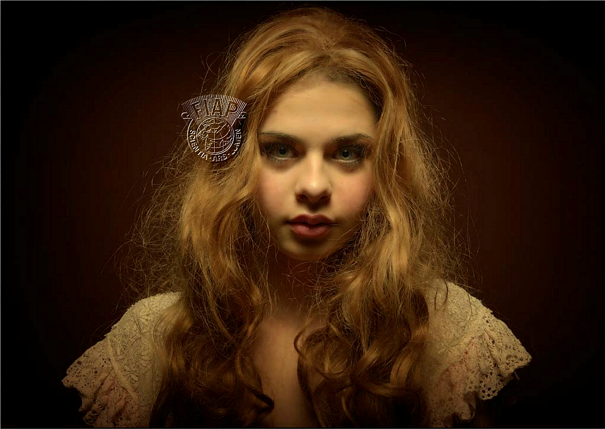 724_2018_EFIAP_d2_Pili_Garcia_Pitarch_Candy.jpg