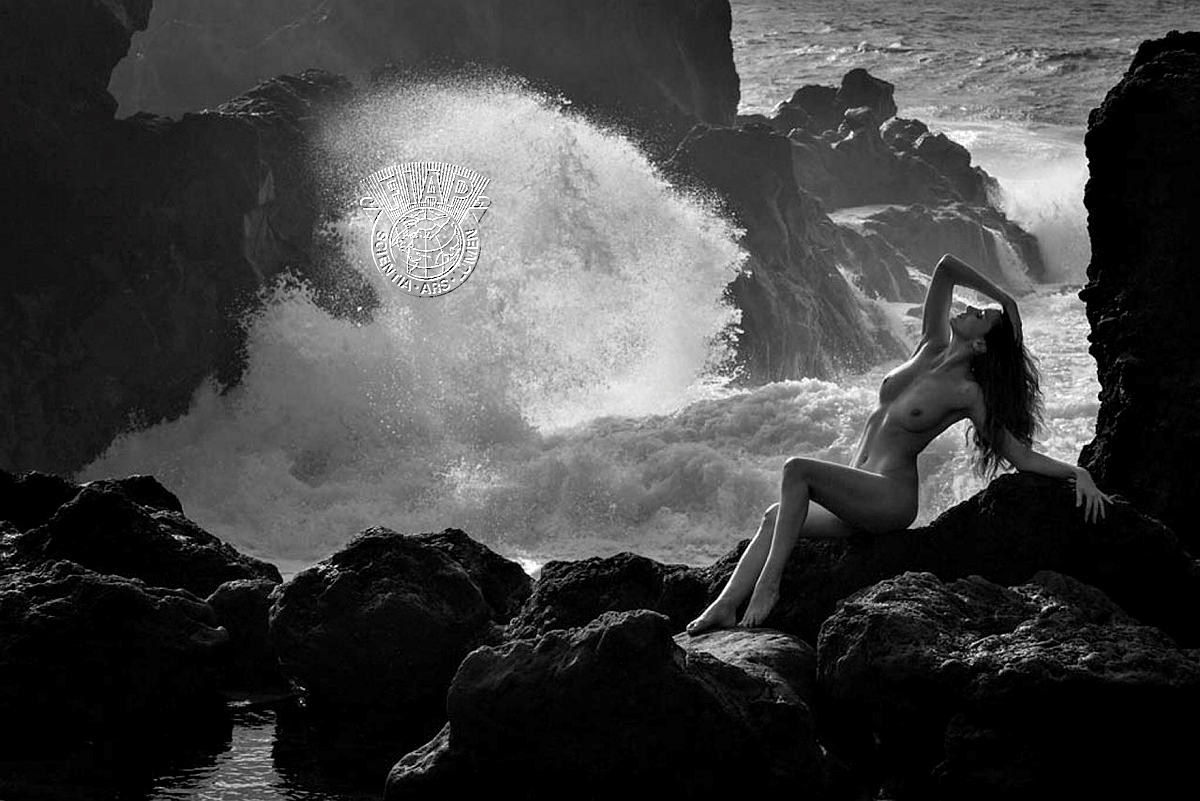 756_Martin_Zurm_hle_Atlantic Mermaid II B&W.jpg