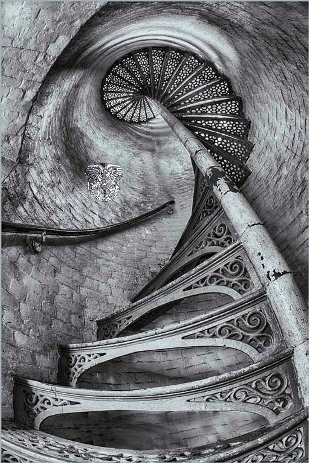 840_Sharon_Prislipsky_Spiral Toward the Light.jpg