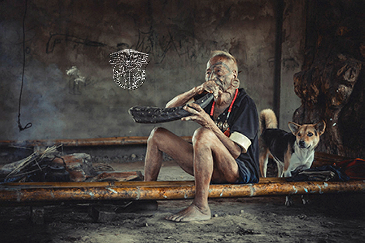 E05_Mohamed_Nageeb_100 years  BC.jpg