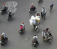 G02_Anthony_Wills_Traffic Hanoi.jpg