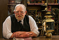 G3_Malcolm_Rapier_The Storeman.jpg