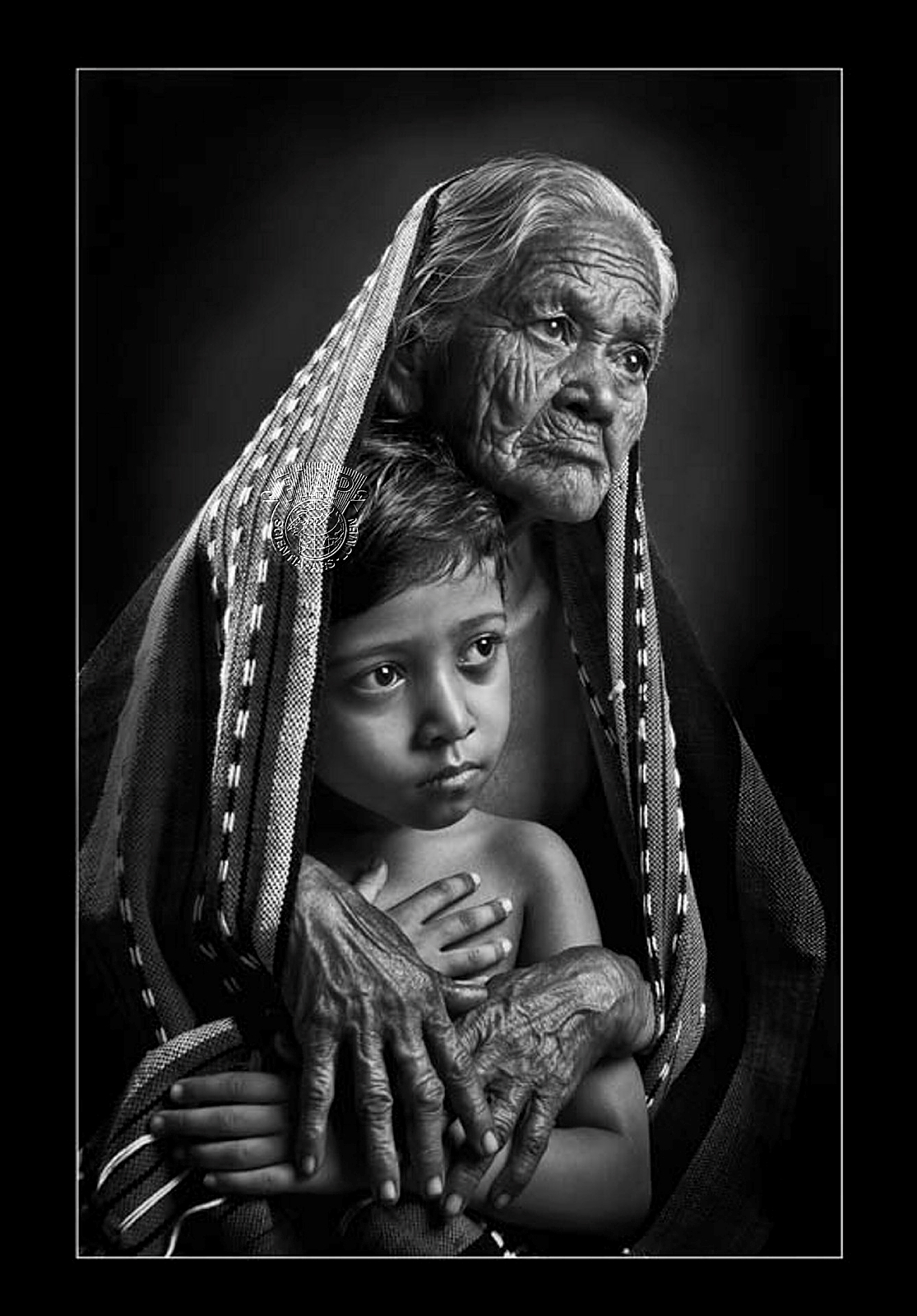 I01_SUJIT_SARKAR_LAP OF GRAND MA.jpg