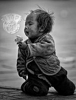 I02_HENDRO_HIOE_Young Beggar.jpg