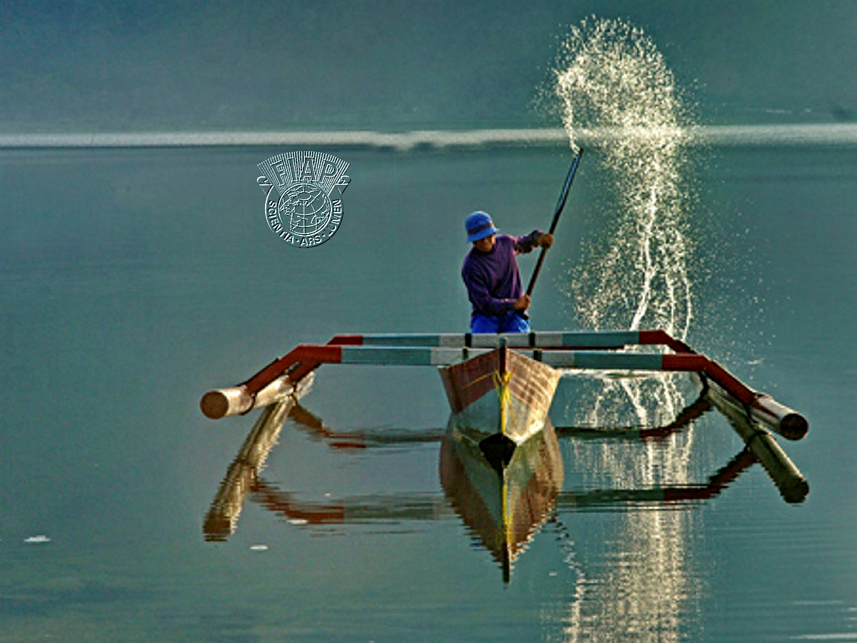 S03_Edward Cheong_04_Boatman.jpg