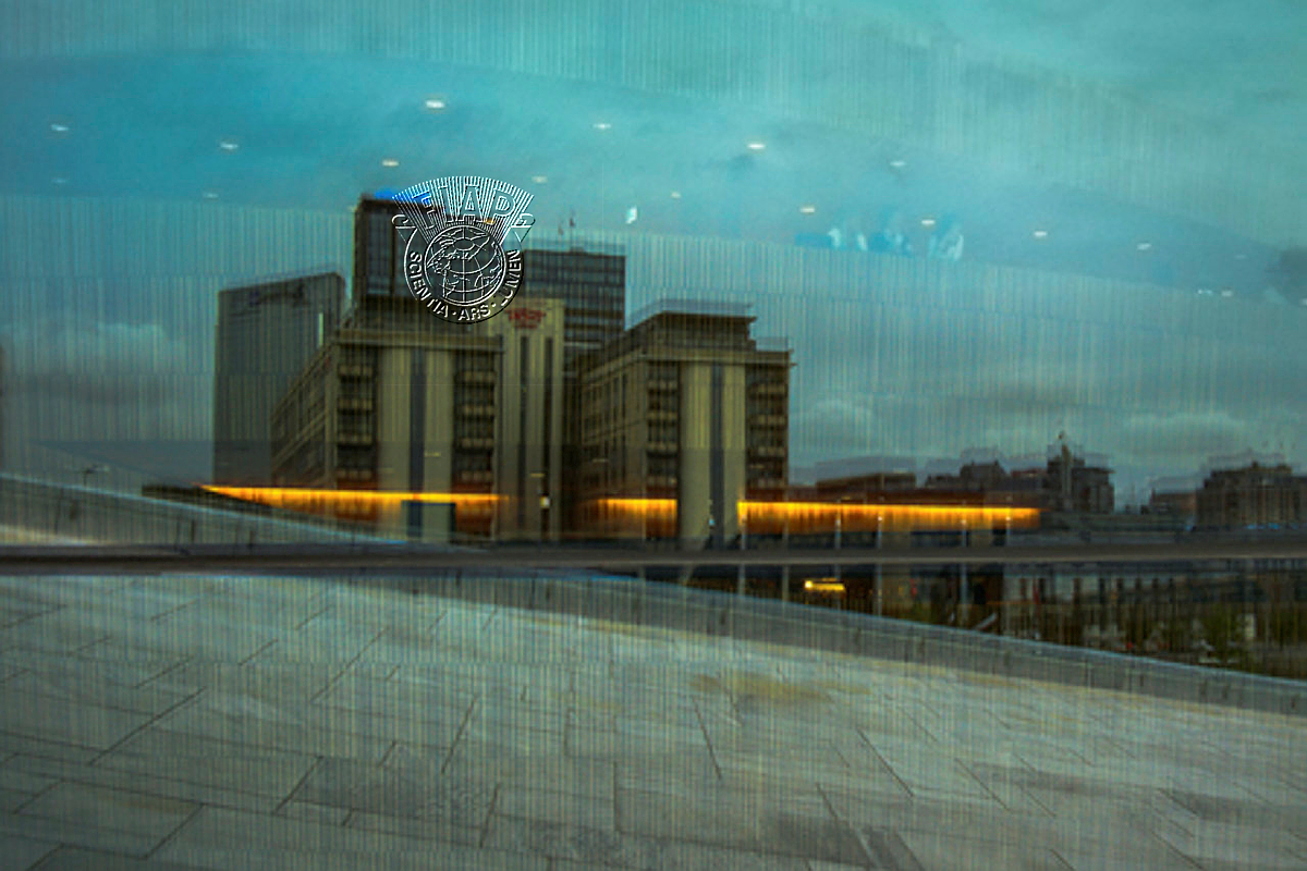 S08_Janez_Vrzel_Outside and Inside.jpg