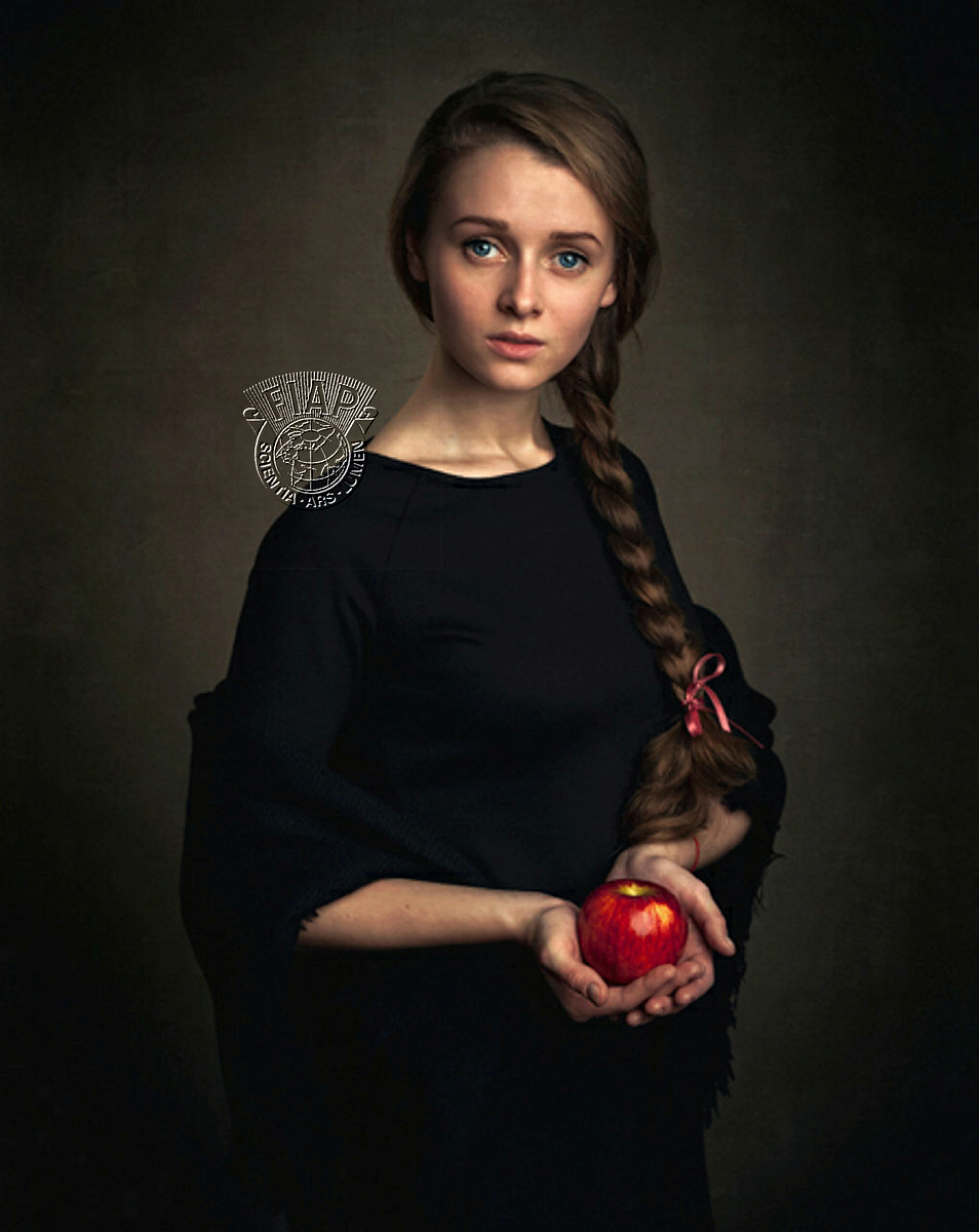 U04_AFIAP-Serhii Shchehlevatyh_ Seduction.jpg